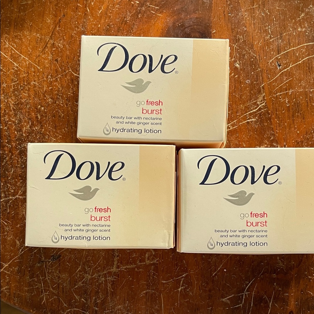 Dove Go Fresh Burst Hydrating Lotion Beauty Bar - Cream